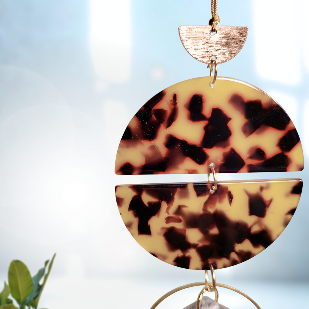 Limitiert: Suncatcher black wooden Leo dark